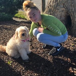 Meet your Posher, Trinity